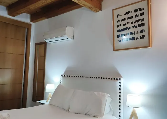 Apartment Duplex En La Juderia De Toledo