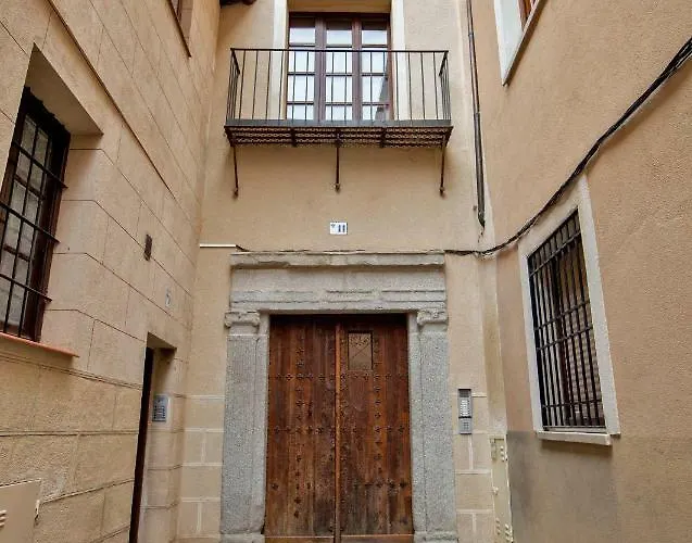 Apartment Duplex En La Juderia De Toledo